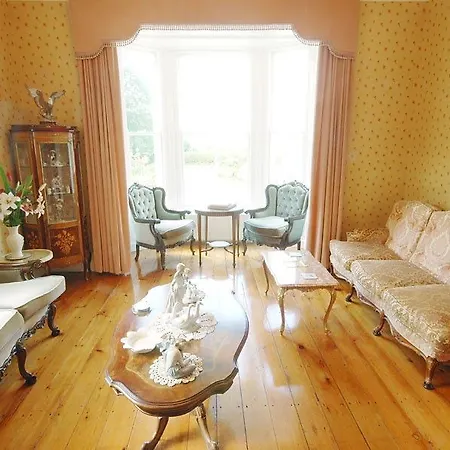 Carriglea House 3* Killarney